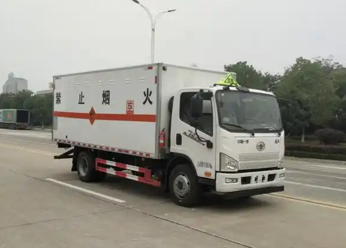 应城爆破器材运输车可以上高速吗？